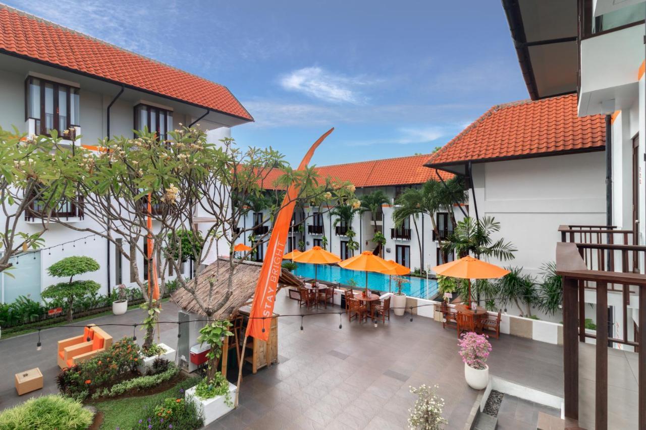 Harris Hotel Kuta Tuban Bali Eksteriør billede